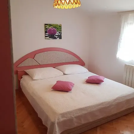 Holiday home Haus Marjanne Split